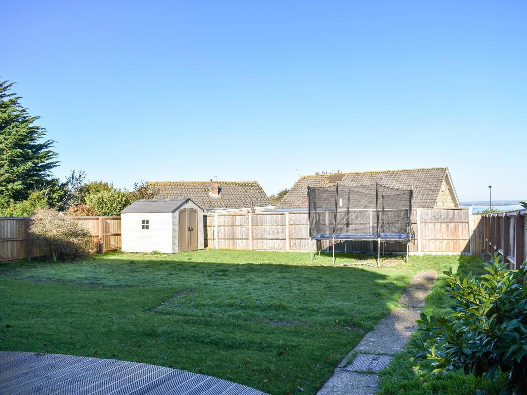 Seldon Avenue Villa Райд Екстериор снимка
